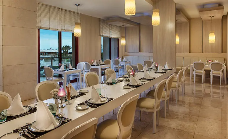 Italienisches Restaurant A La Carte!