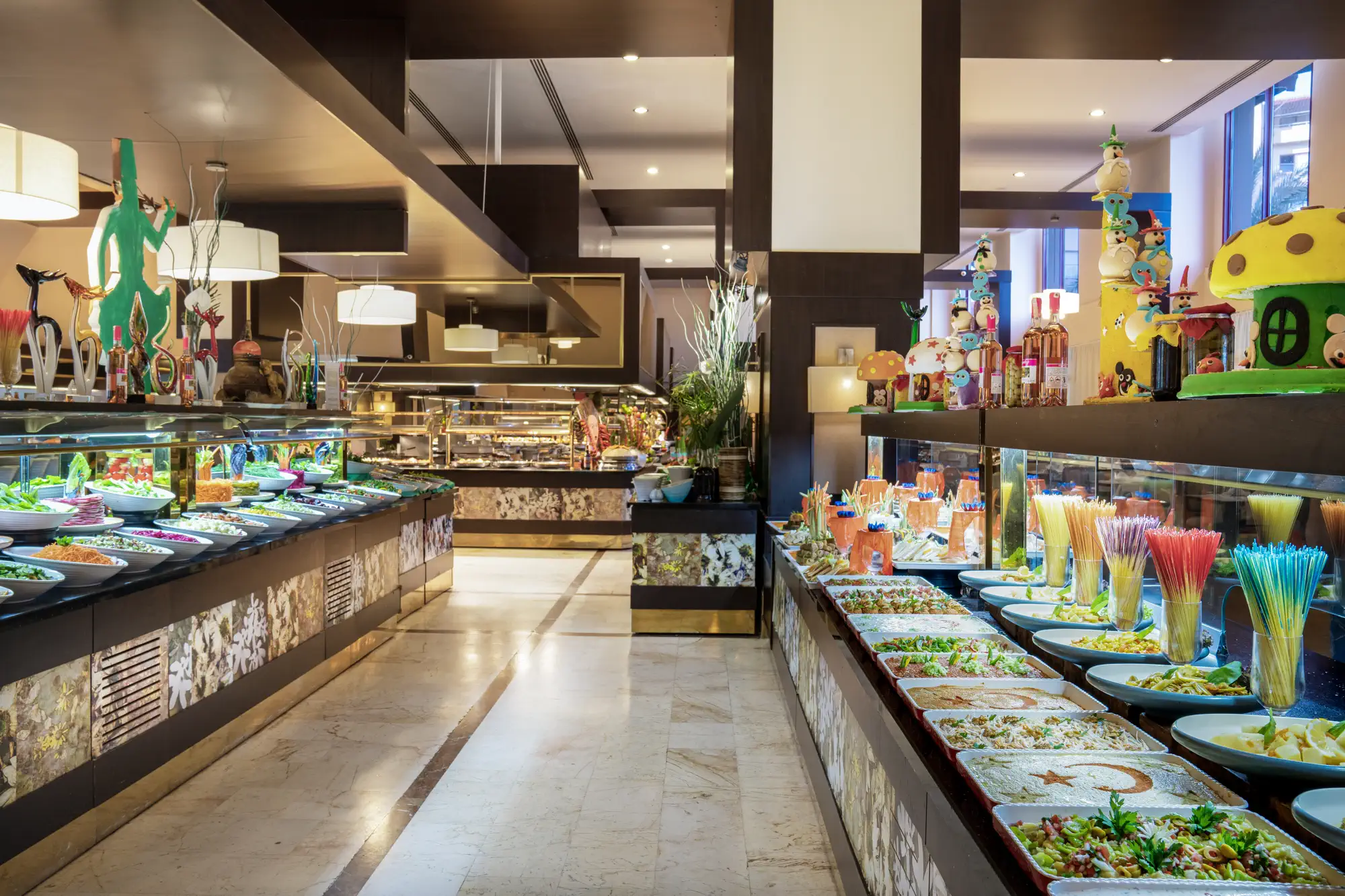 Главный ресторан!