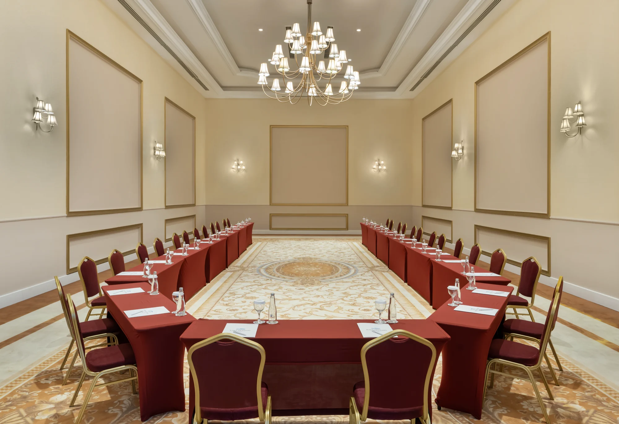 Конгресс-центр “Arkadia”!